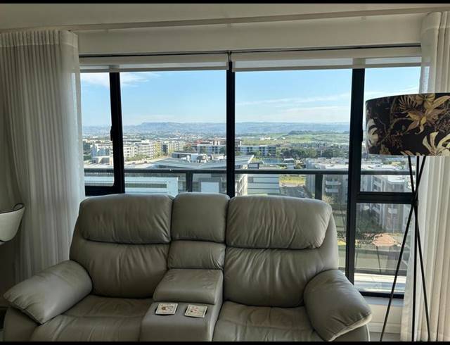 2 BEDROOM APARTMENT FOR SALE IN UMHLANGA RIDGE